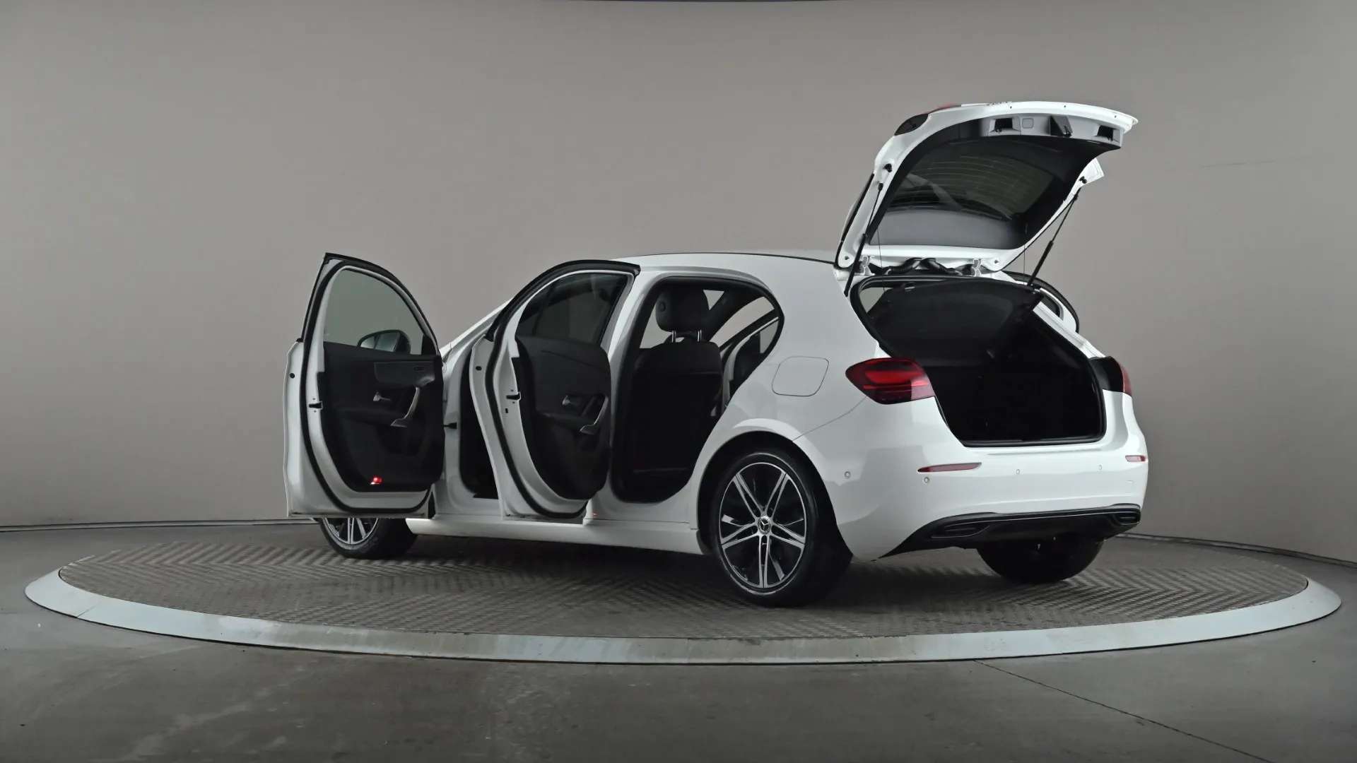 2024 MERCEDES-BENZ A CLASS 2024 MERCEDES-BENZ A CLASS