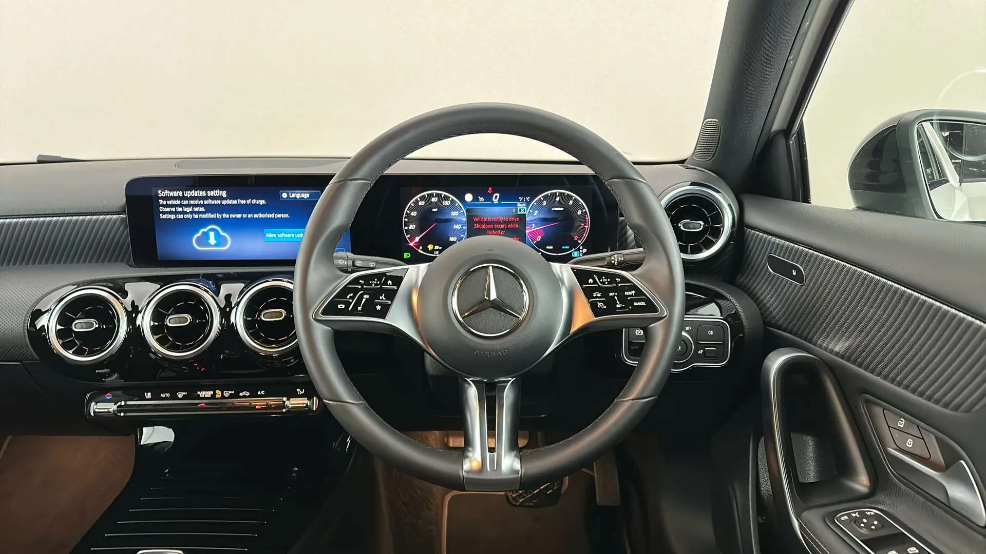 2024 MERCEDES-BENZ A CLASS 2024 MERCEDES-BENZ A CLASS