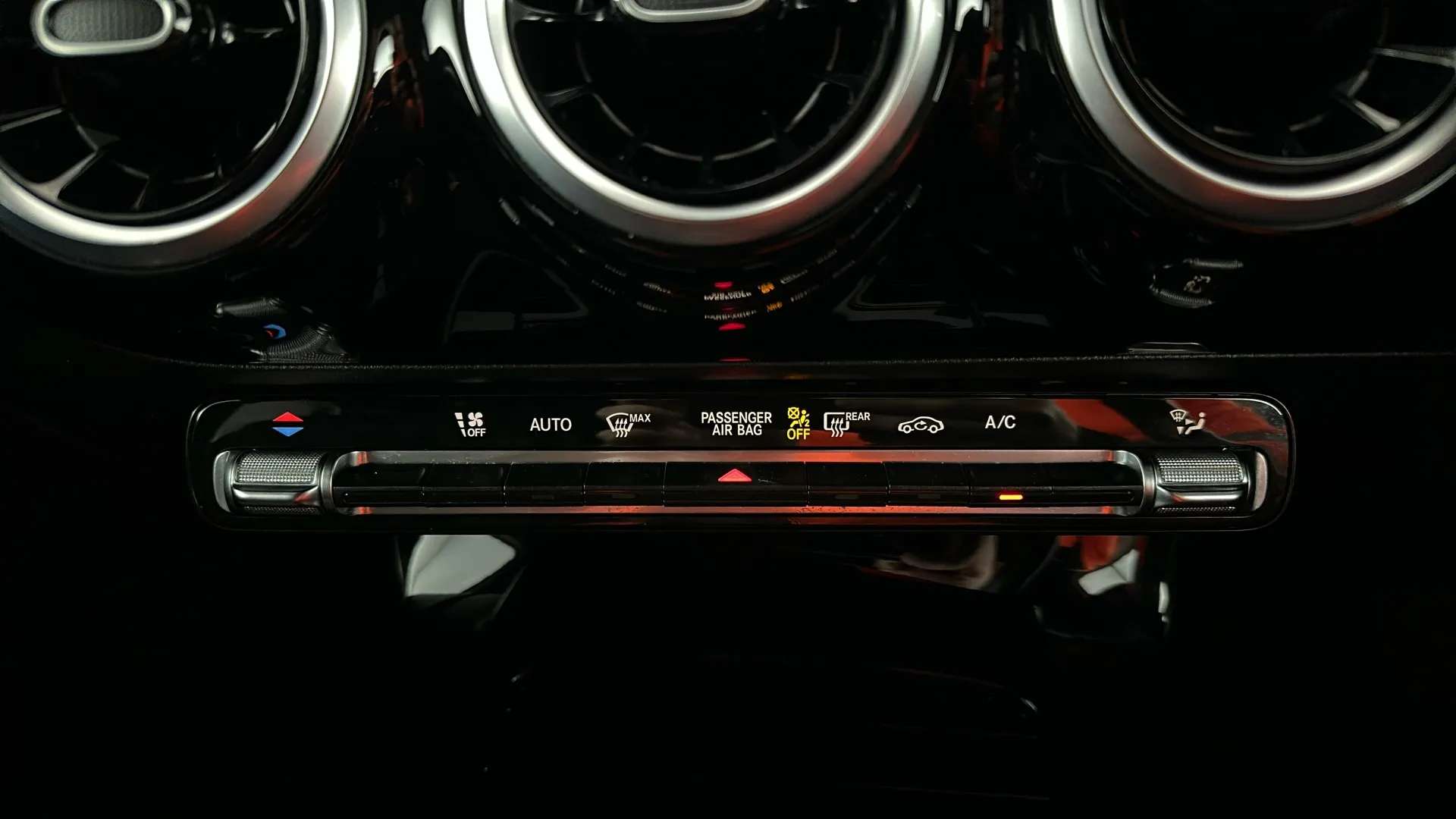 2024 MERCEDES-BENZ A CLASS 2024 MERCEDES-BENZ A CLASS