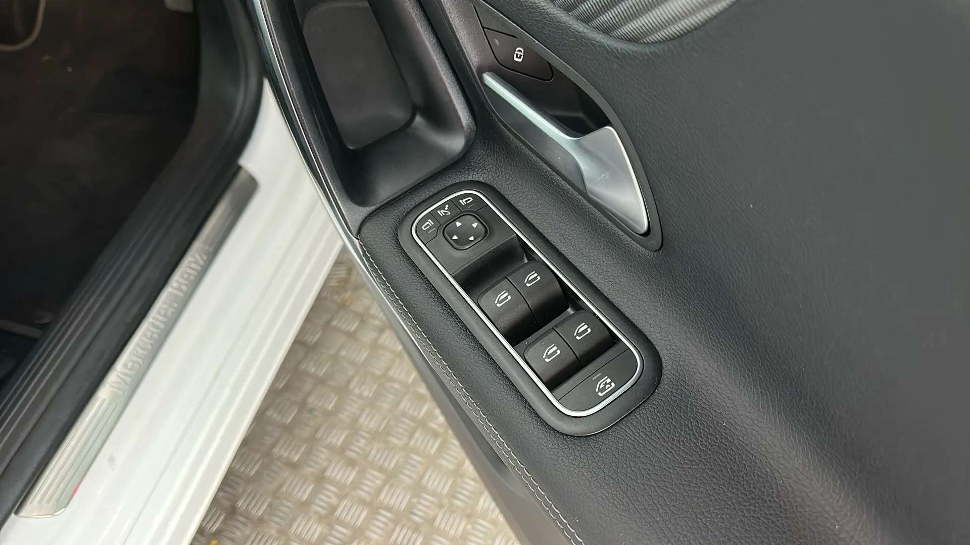 2024 MERCEDES-BENZ A CLASS 2024 MERCEDES-BENZ A CLASS