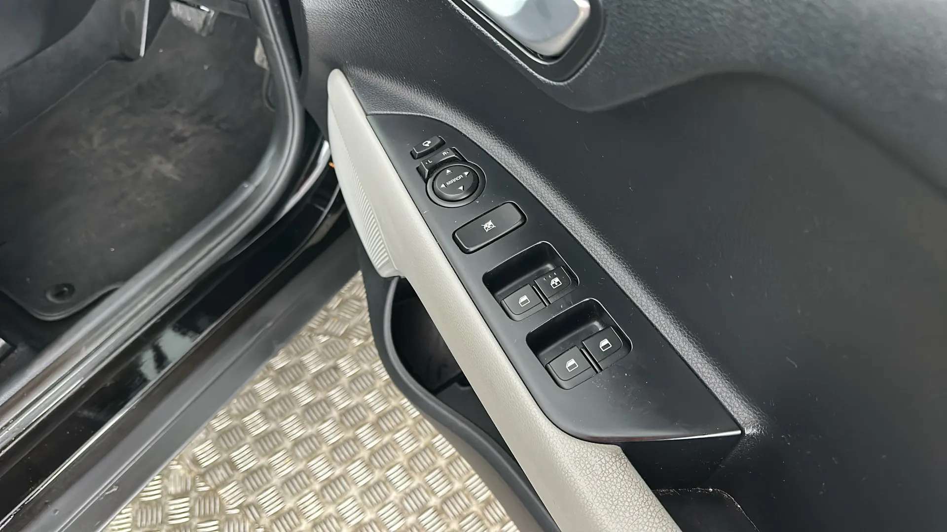 2020 KIA STONIC 2020 KIA STONIC