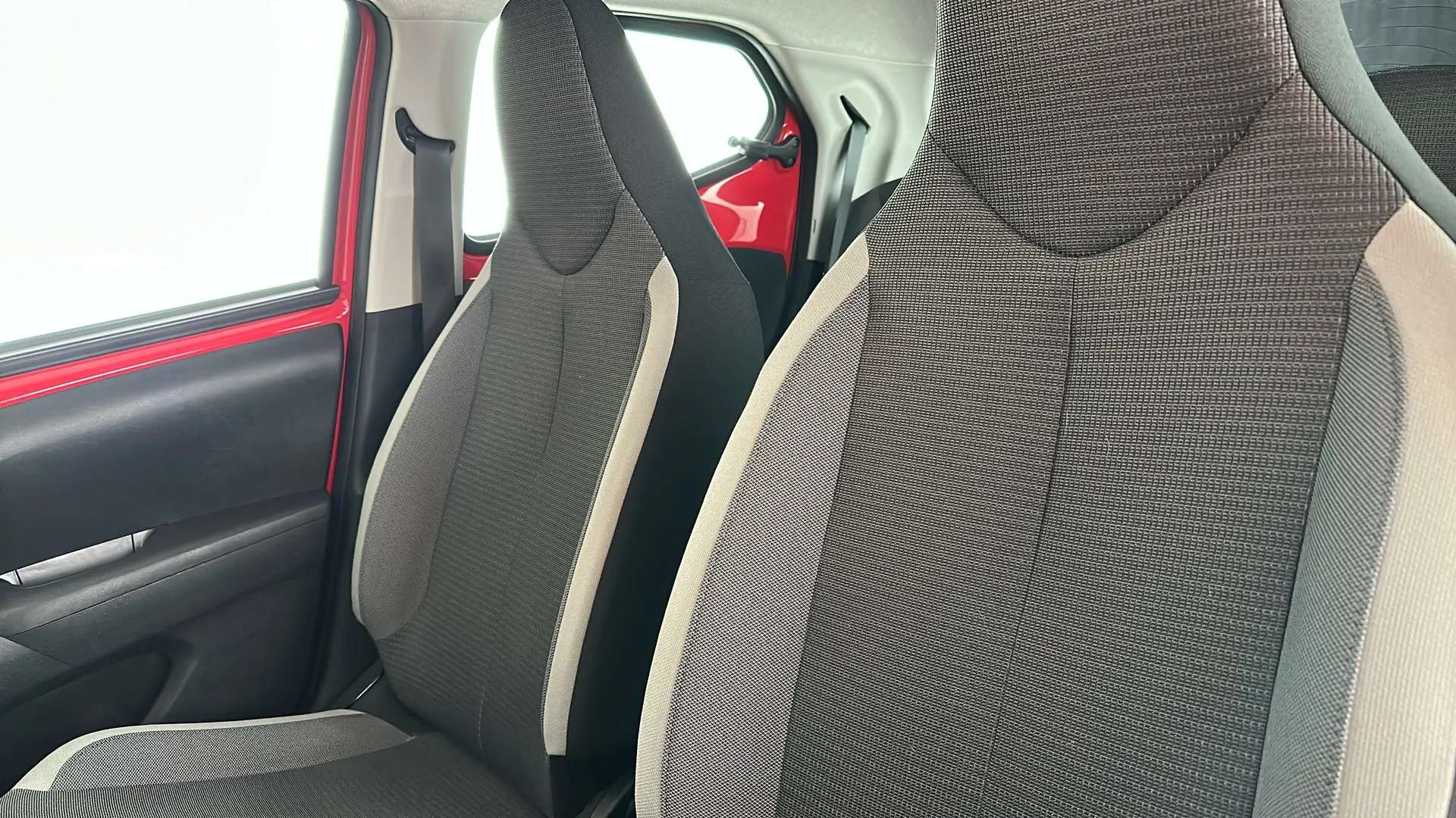 2020 TOYOTA AYGO 2020 TOYOTA AYGO