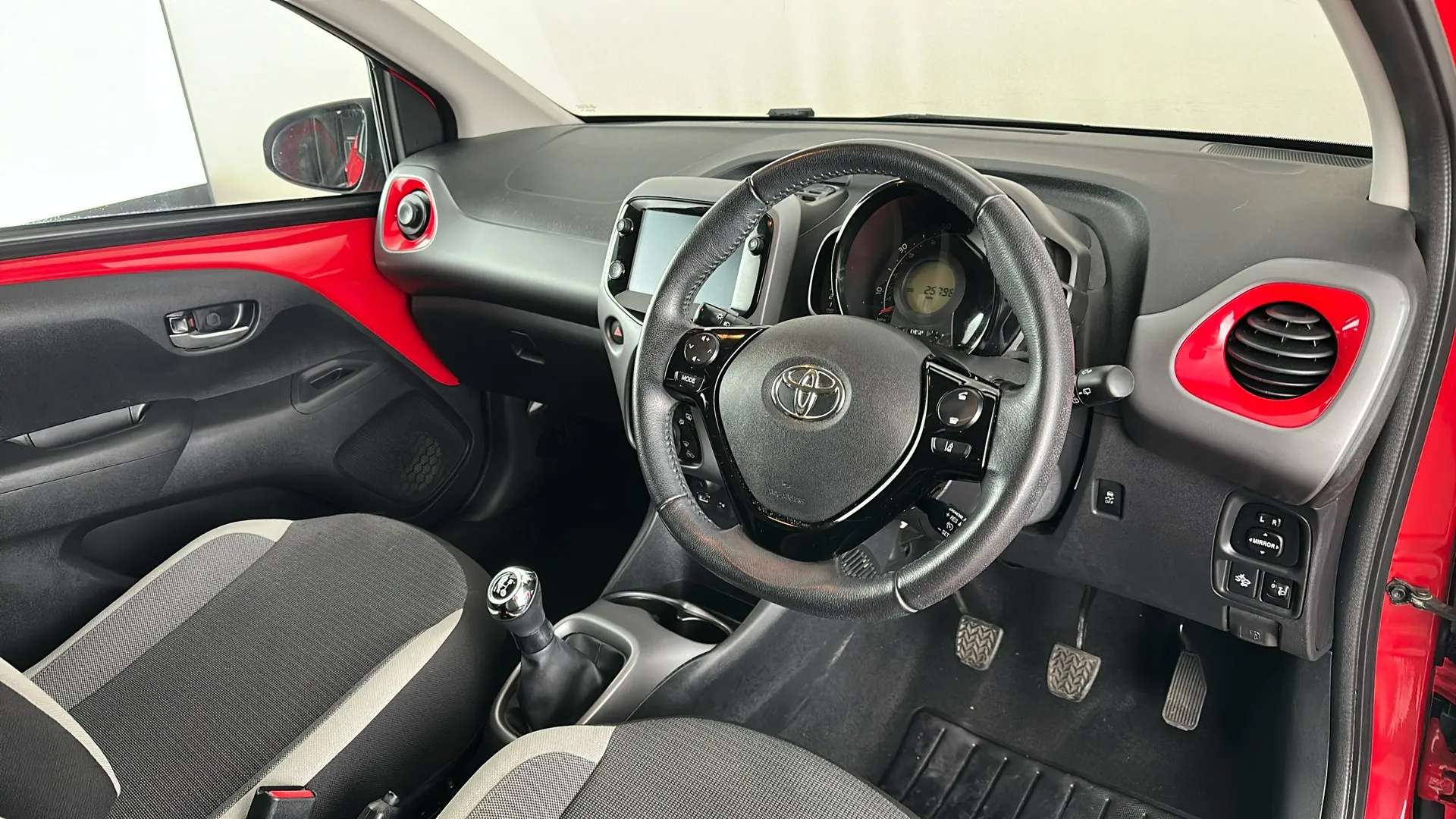 2020 TOYOTA AYGO 2020 TOYOTA AYGO