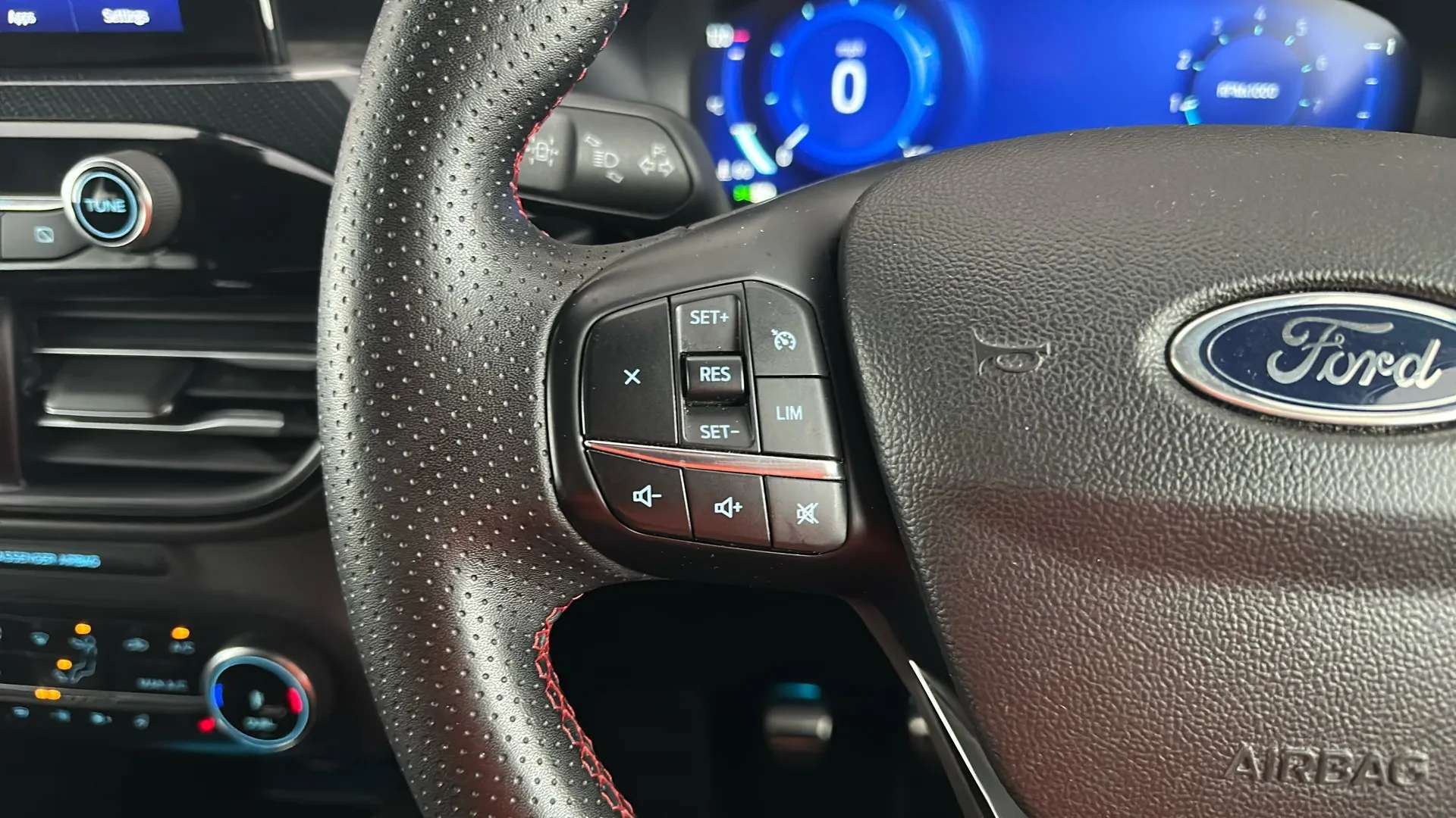 2023 FORD KUGA 2023 FORD KUGA