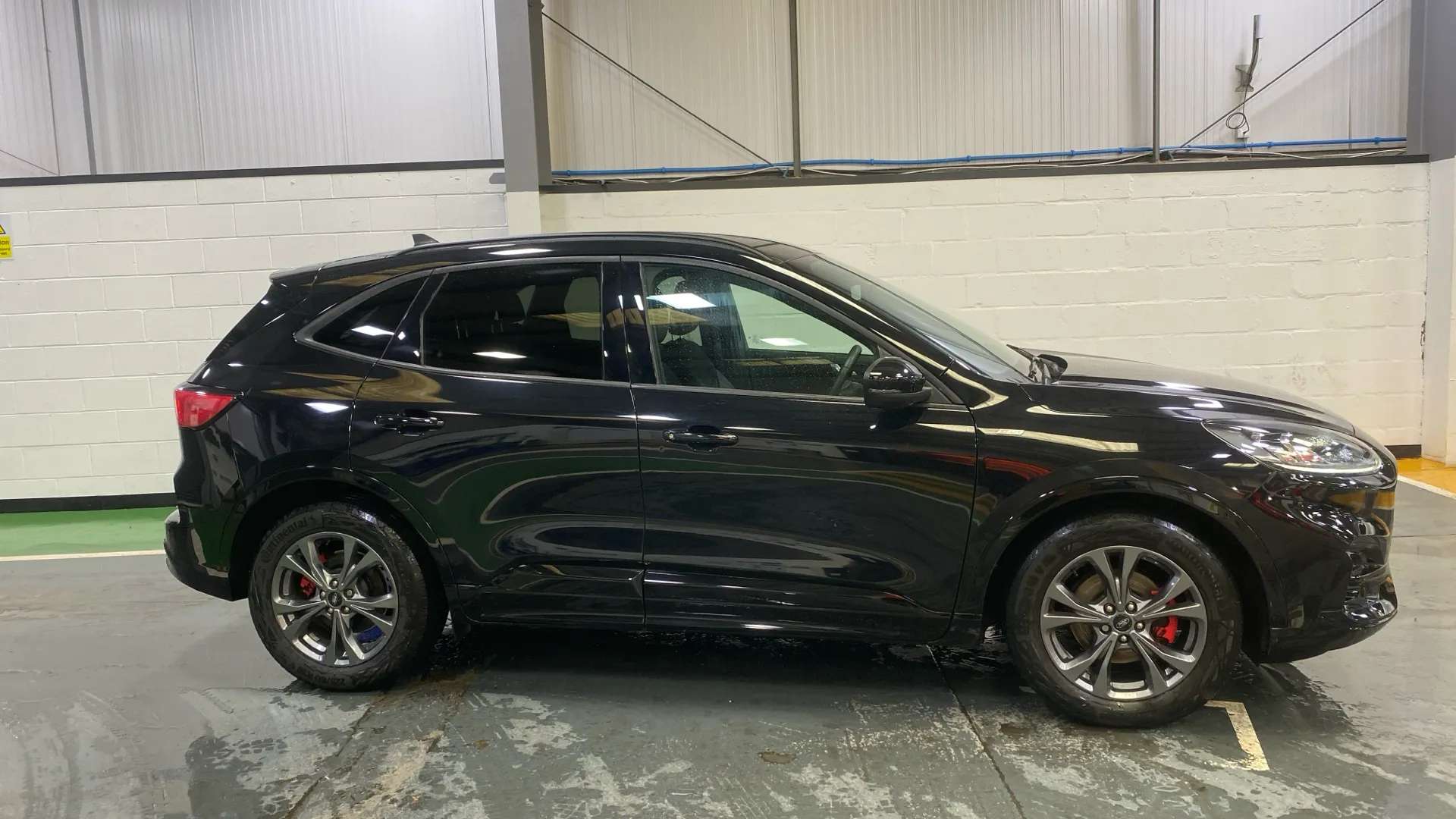 A 2022 FORD KUGA 1.5 EcoBoost 150 ST-Line Edition A 2022 FORD KUGA 1.5 EcoBoost 150 ST-Line Edition