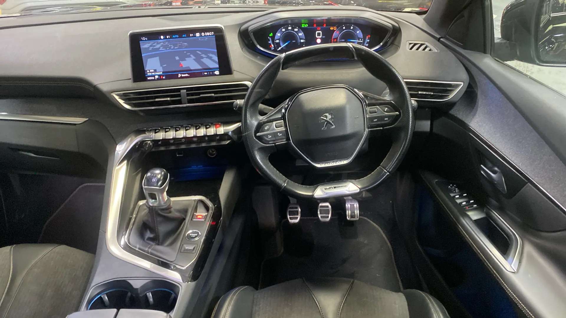 2018 PEUGEOT 3008 2018 PEUGEOT 3008