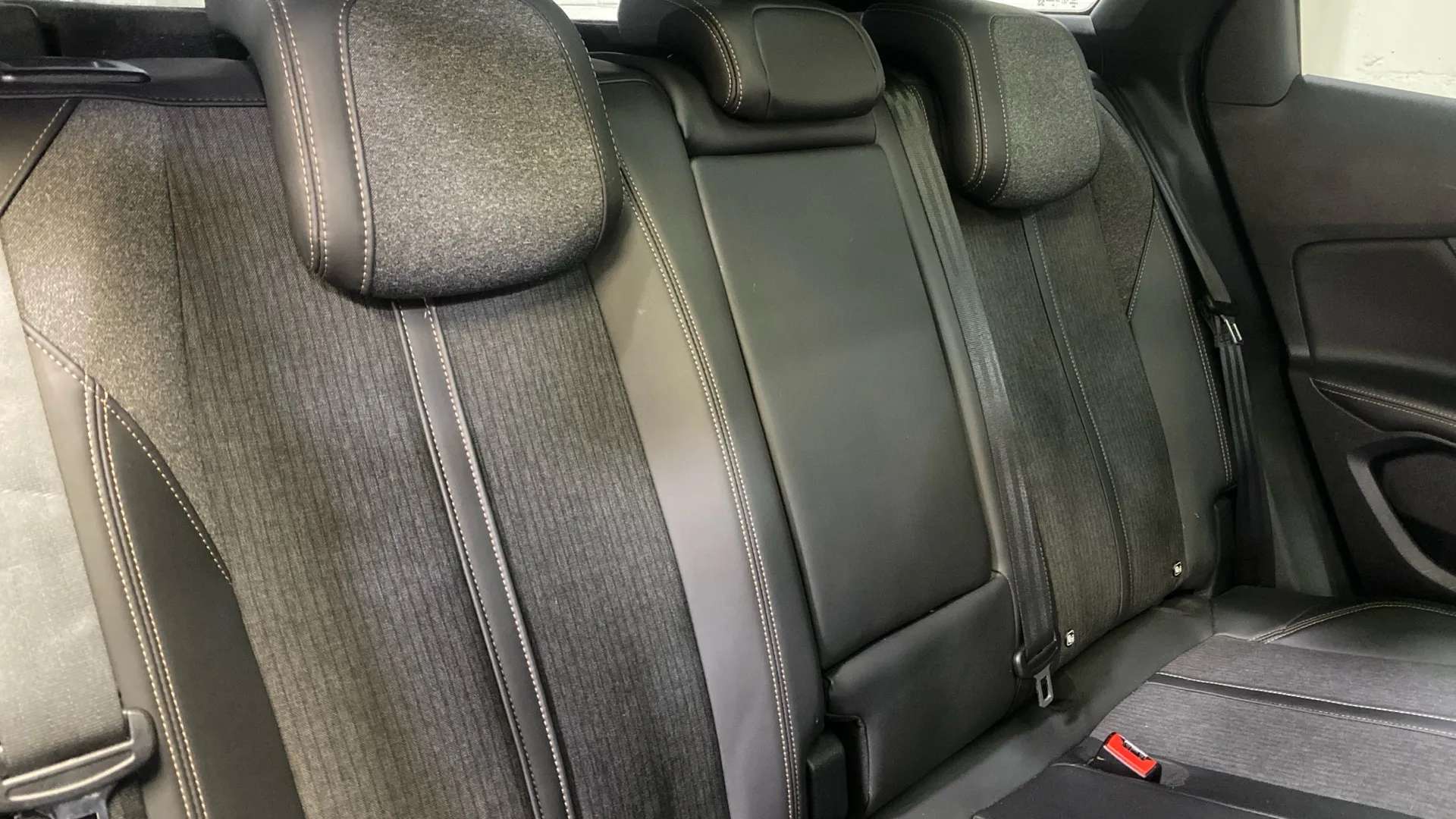 2018 PEUGEOT 3008 2018 PEUGEOT 3008