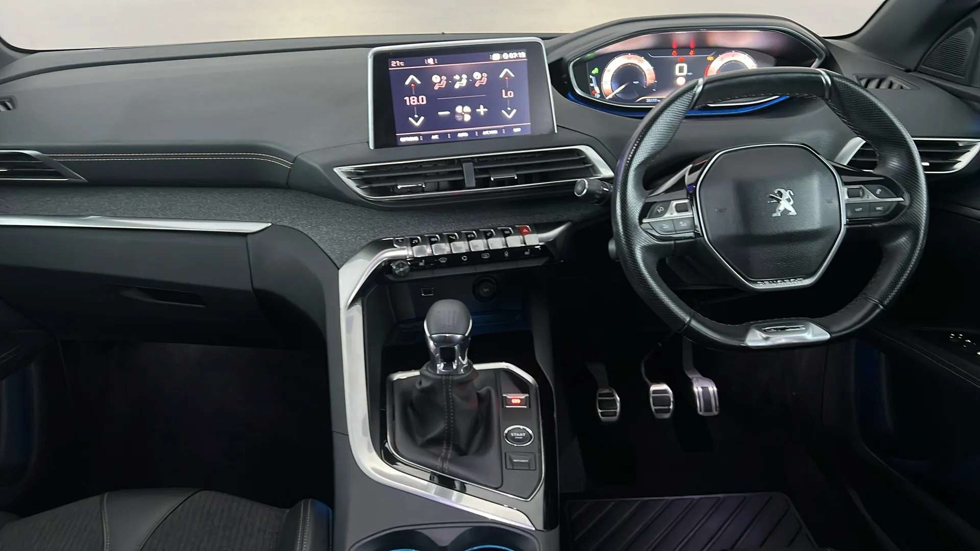 2018 PEUGEOT 3008 2018 PEUGEOT 3008