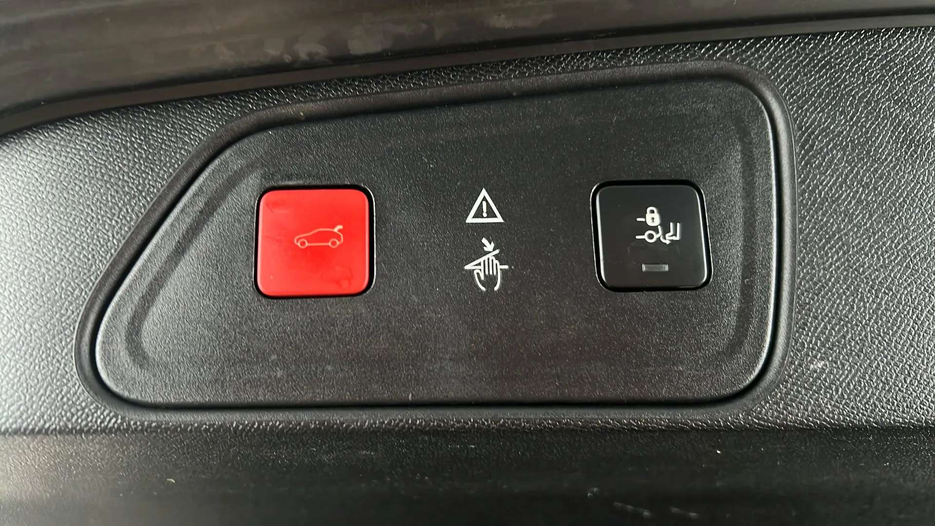 2018 PEUGEOT 3008 2018 PEUGEOT 3008