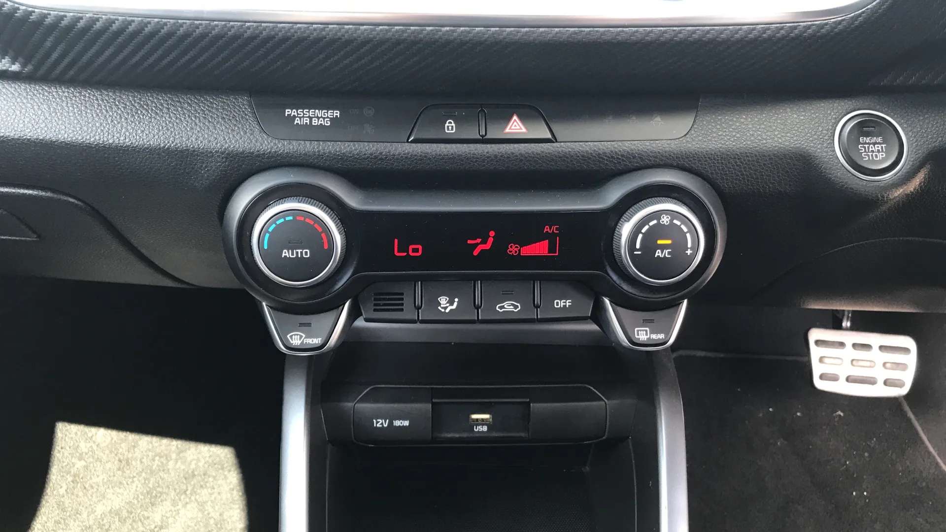 2021 KIA STONIC 2021 KIA STONIC