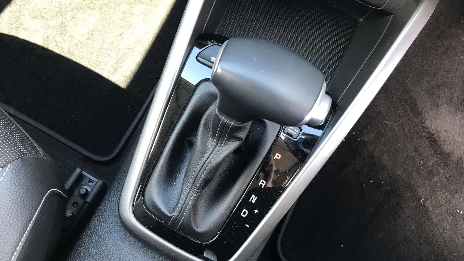 2021 KIA STONIC 2021 KIA STONIC