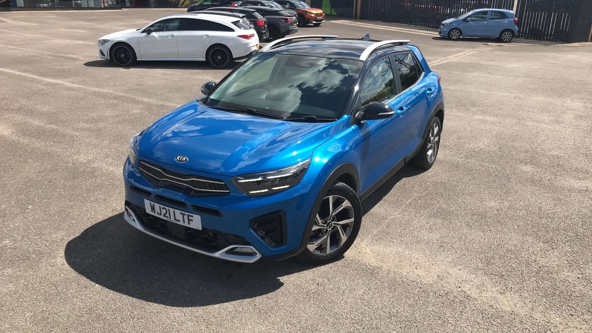 2021 KIA STONIC 2021 KIA STONIC