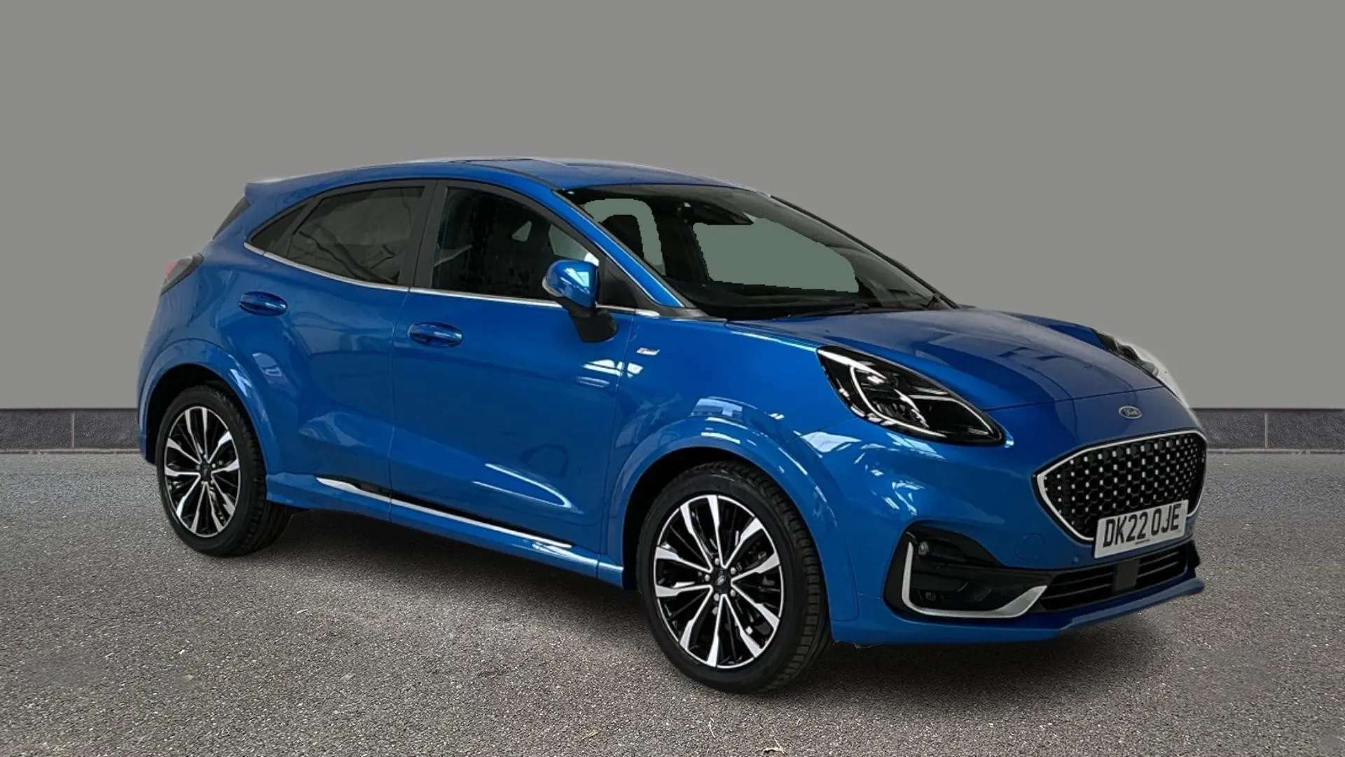 A 2022 FORD PUMA 1.0 EcoBoost Hybrid mHEV ST-Line Vignale A 2022 FORD PUMA 1.0 EcoBoost Hybrid mHEV ST-Line Vignale