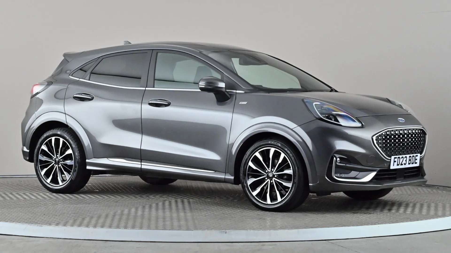 A 2023 FORD PUMA 1.0 EcoBoost Hybrid mHEV ST-Line Vignale A 2023 FORD PUMA 1.0 EcoBoost Hybrid mHEV ST-Line Vignale