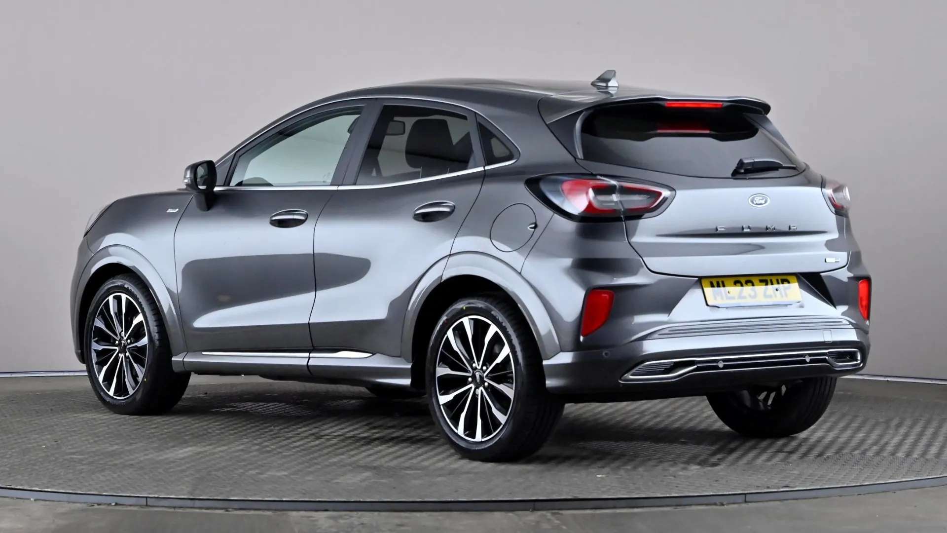 A 2023 FORD PUMA 1.0 EcoBoost Hybrid mHEV 155 ST-Line Vignale A 2023 FORD PUMA 1.0 EcoBoost Hybrid mHEV 155 ST-Line Vignale