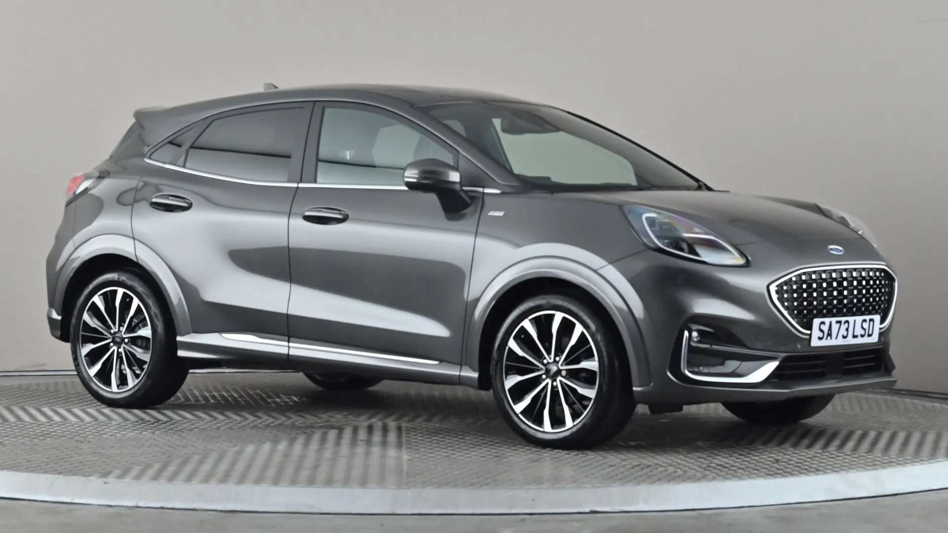 A 2023 FORD PUMA 1.0 EcoBoost Hybrid mHEV 155 ST-Line Vignale A 2023 FORD PUMA 1.0 EcoBoost Hybrid mHEV 155 ST-Line Vignale