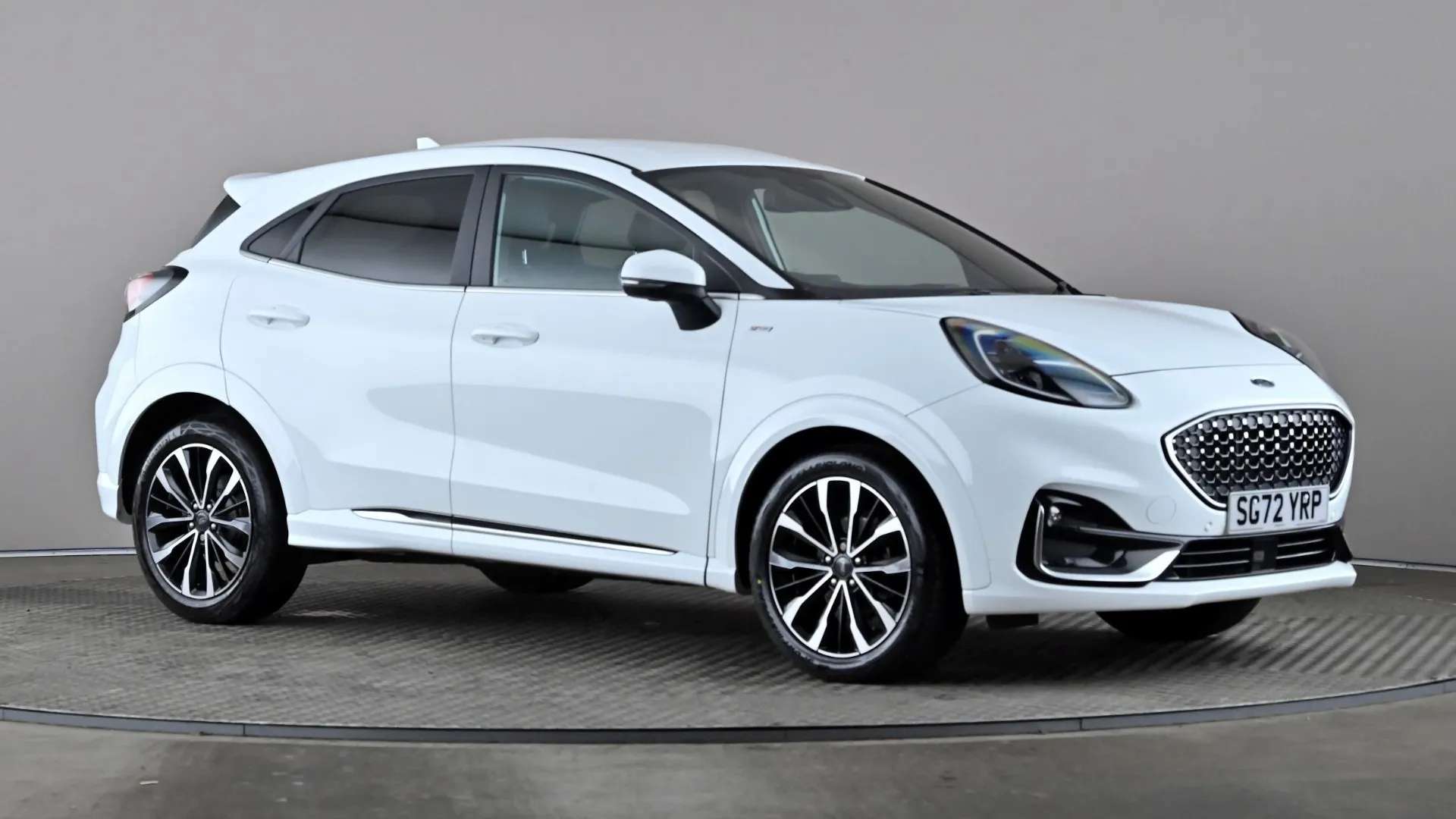 A 2022 FORD PUMA 1.0 EcoBoost Hybrid mHEV 155 ST-Line Vignale A 2022 FORD PUMA 1.0 EcoBoost Hybrid mHEV 155 ST-Line Vignale