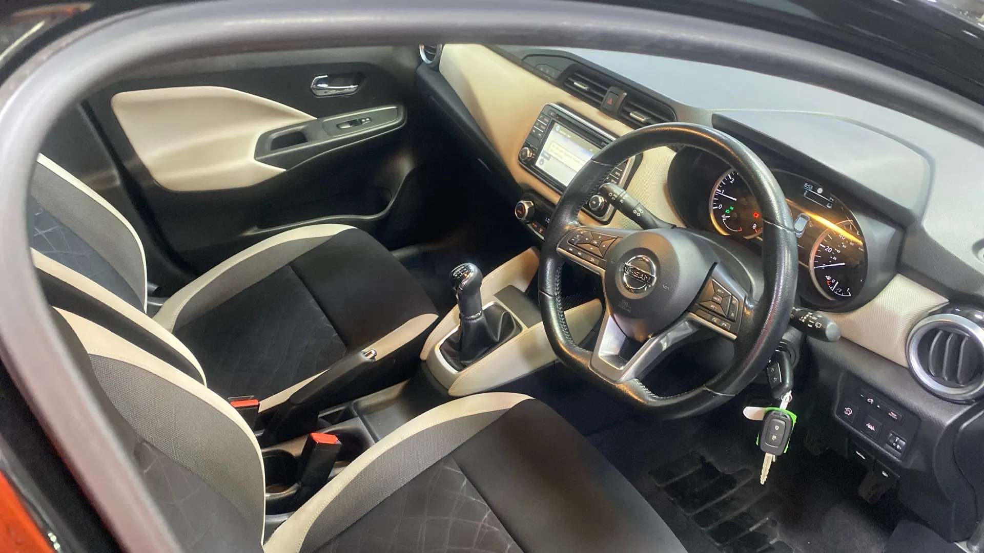 A 2017 NISSAN MICRA 0.9 IG-T N-Connecta A 2017 NISSAN MICRA 0.9 IG-T N-Connecta