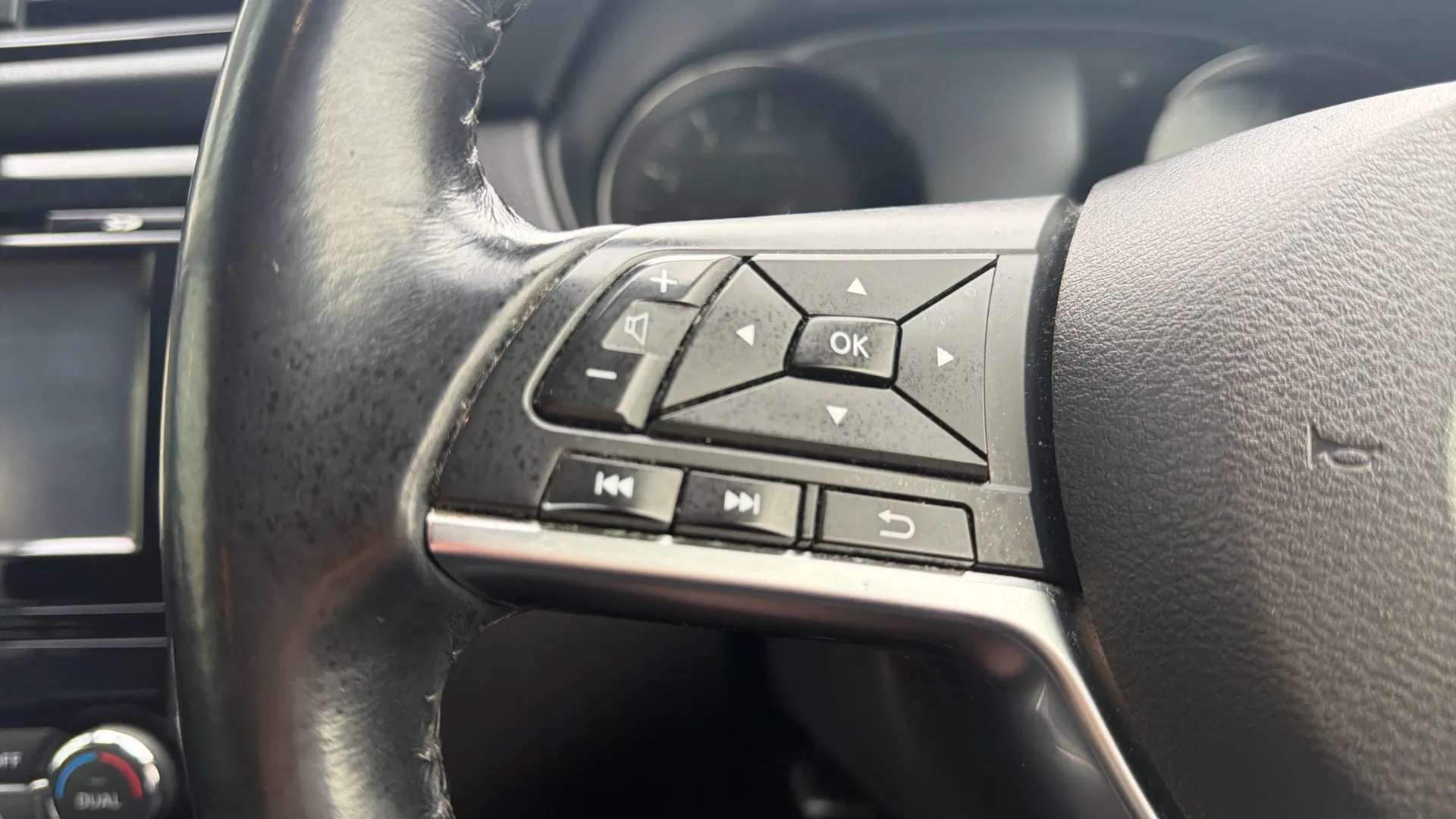 2017 NISSAN X-TRAIL 2017 NISSAN X-TRAIL