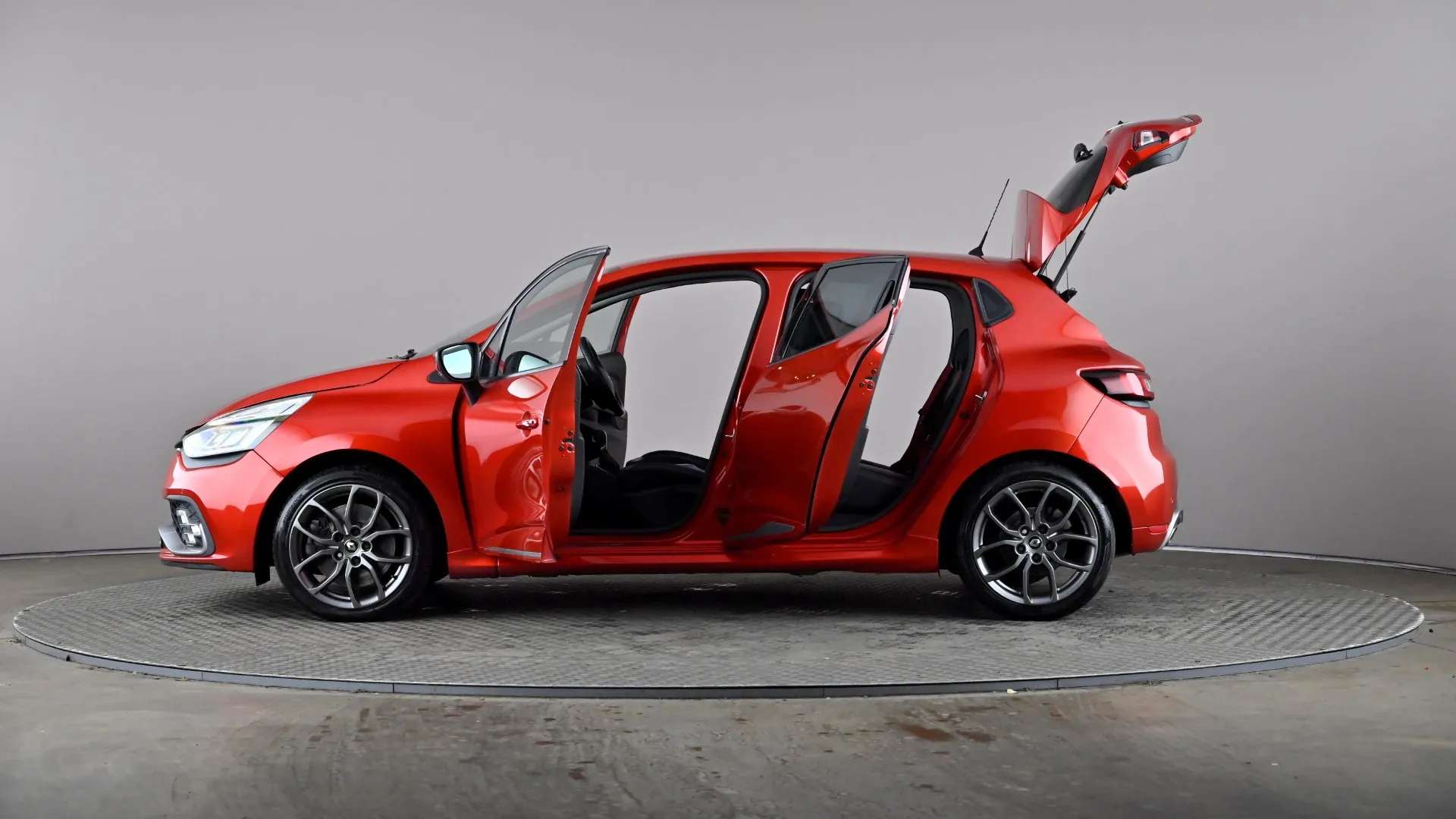 2016 RENAULT CLIO 2016 RENAULT CLIO