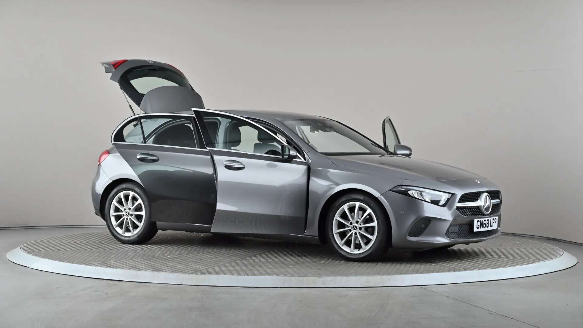 2018 MERCEDES-BENZ A CLASS 2018 MERCEDES-BENZ A CLASS