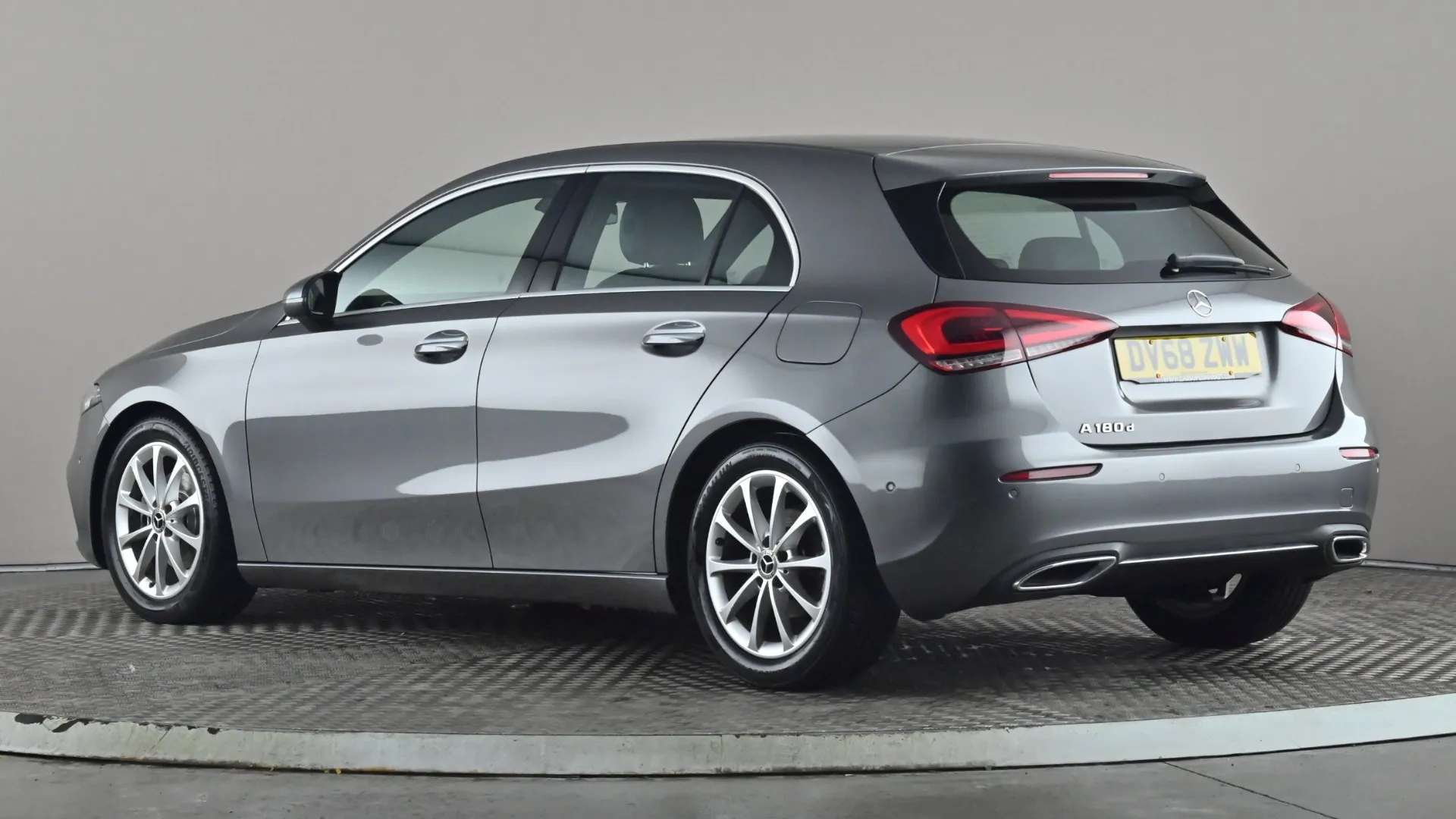 A 2018 MERCEDES-BENZ A CLASS A180d Sport Premium Auto A 2018 MERCEDES-BENZ A CLASS A180d Sport Premium Auto