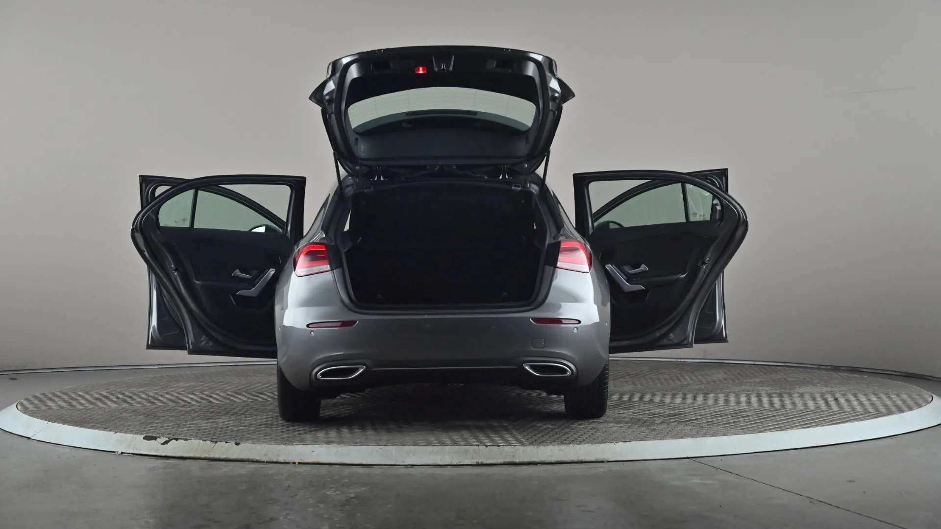 2018 MERCEDES-BENZ A CLASS 2018 MERCEDES-BENZ A CLASS