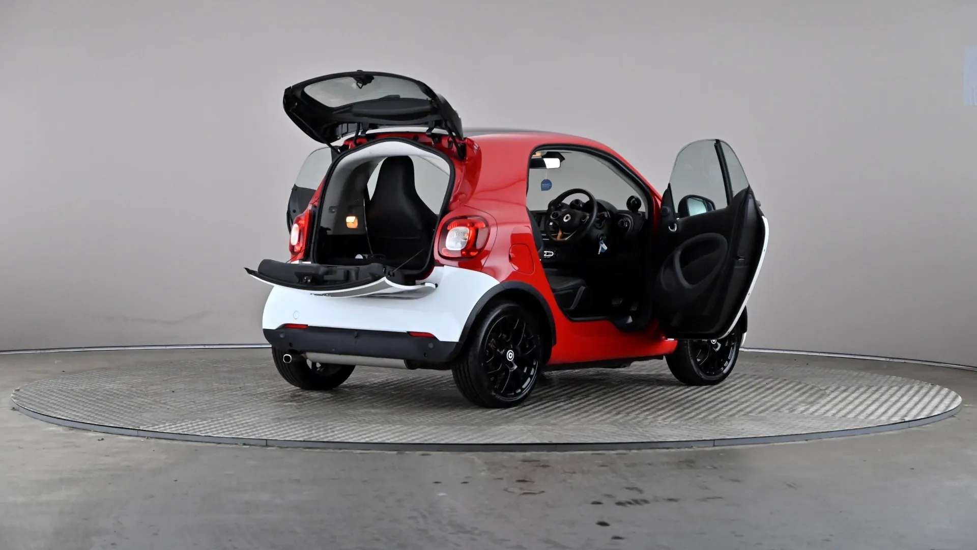 2017 SMART FORTWO COUPE 2017 SMART FORTWO COUPE