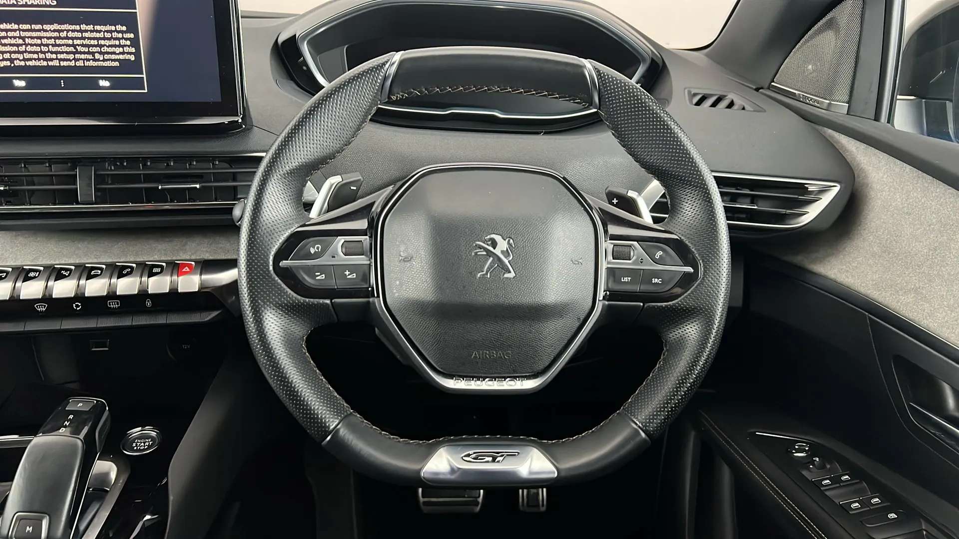 2022 PEUGEOT 3008 2022 PEUGEOT 3008