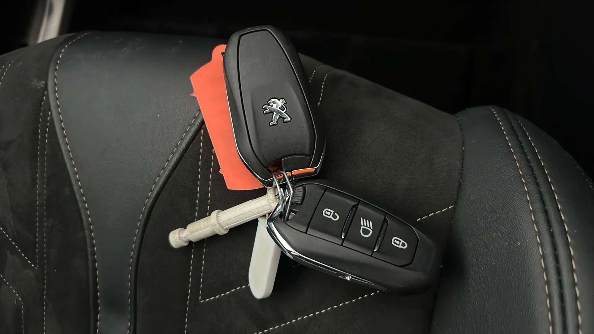 2022 PEUGEOT 3008 2022 PEUGEOT 3008