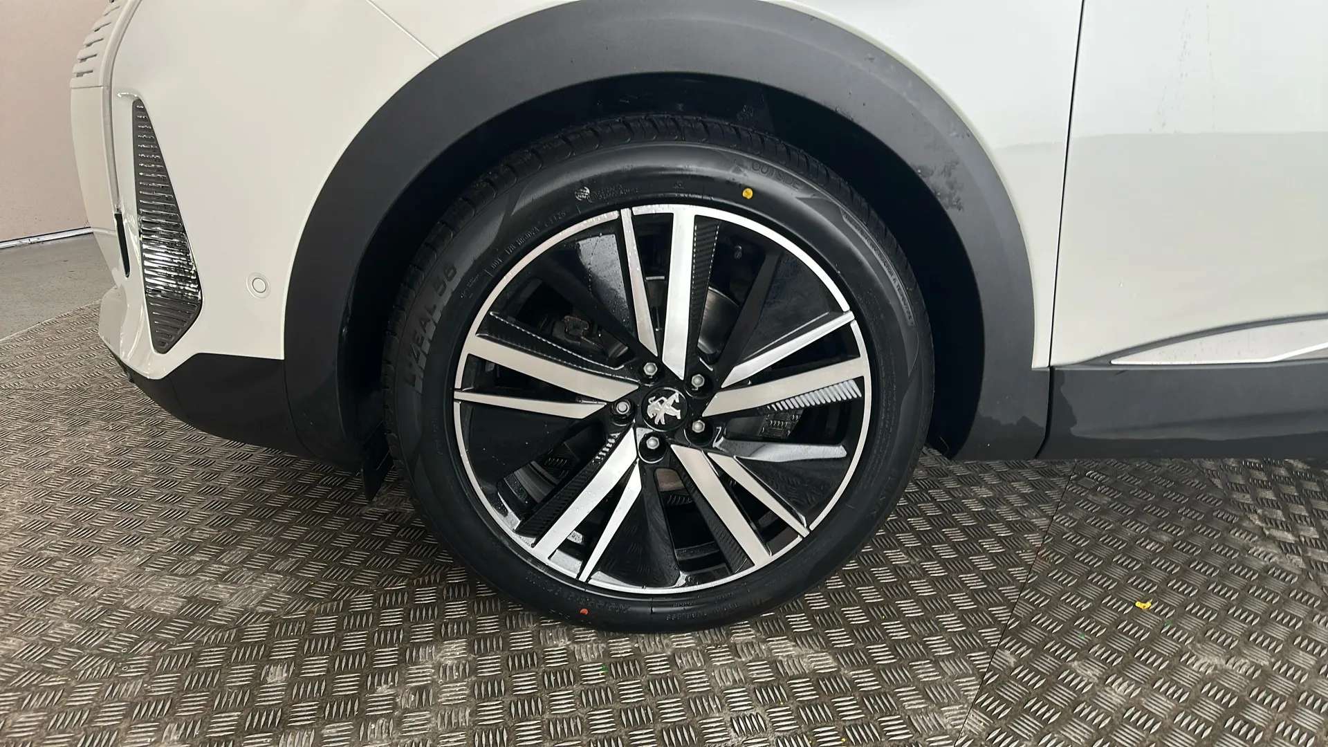 2021 PEUGEOT 3008 2021 PEUGEOT 3008