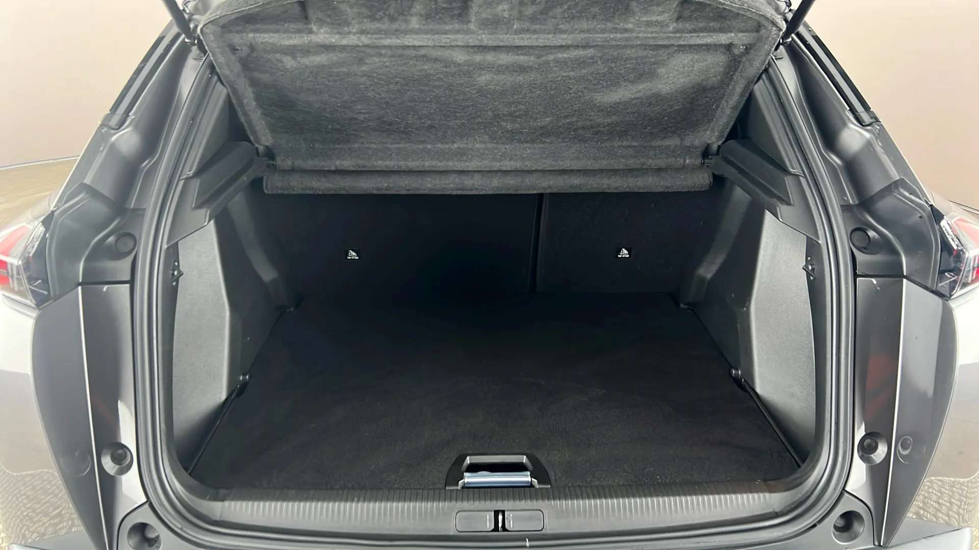 2022 PEUGEOT 2008 2022 PEUGEOT 2008