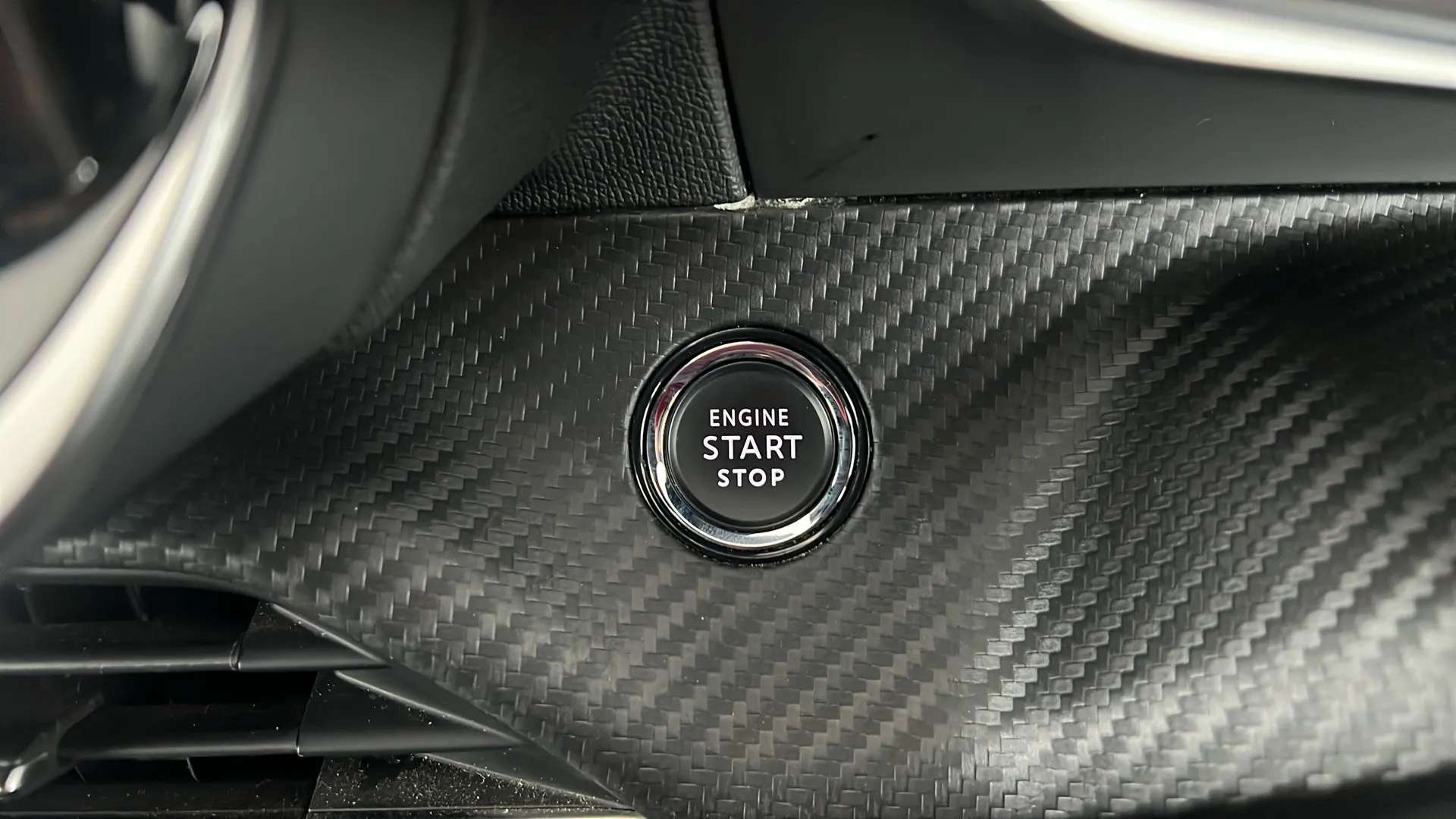 2022 PEUGEOT 2008 2022 PEUGEOT 2008