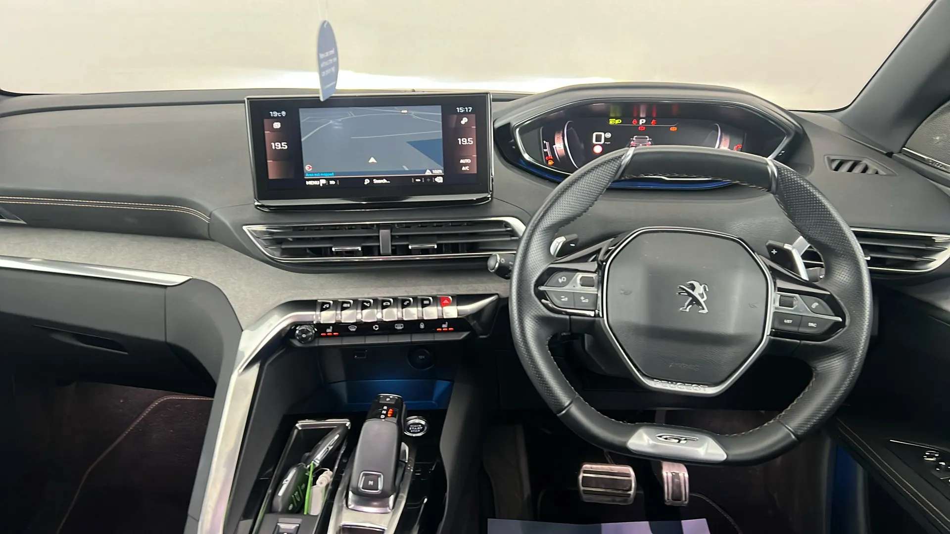 2021 PEUGEOT 3008 2021 PEUGEOT 3008