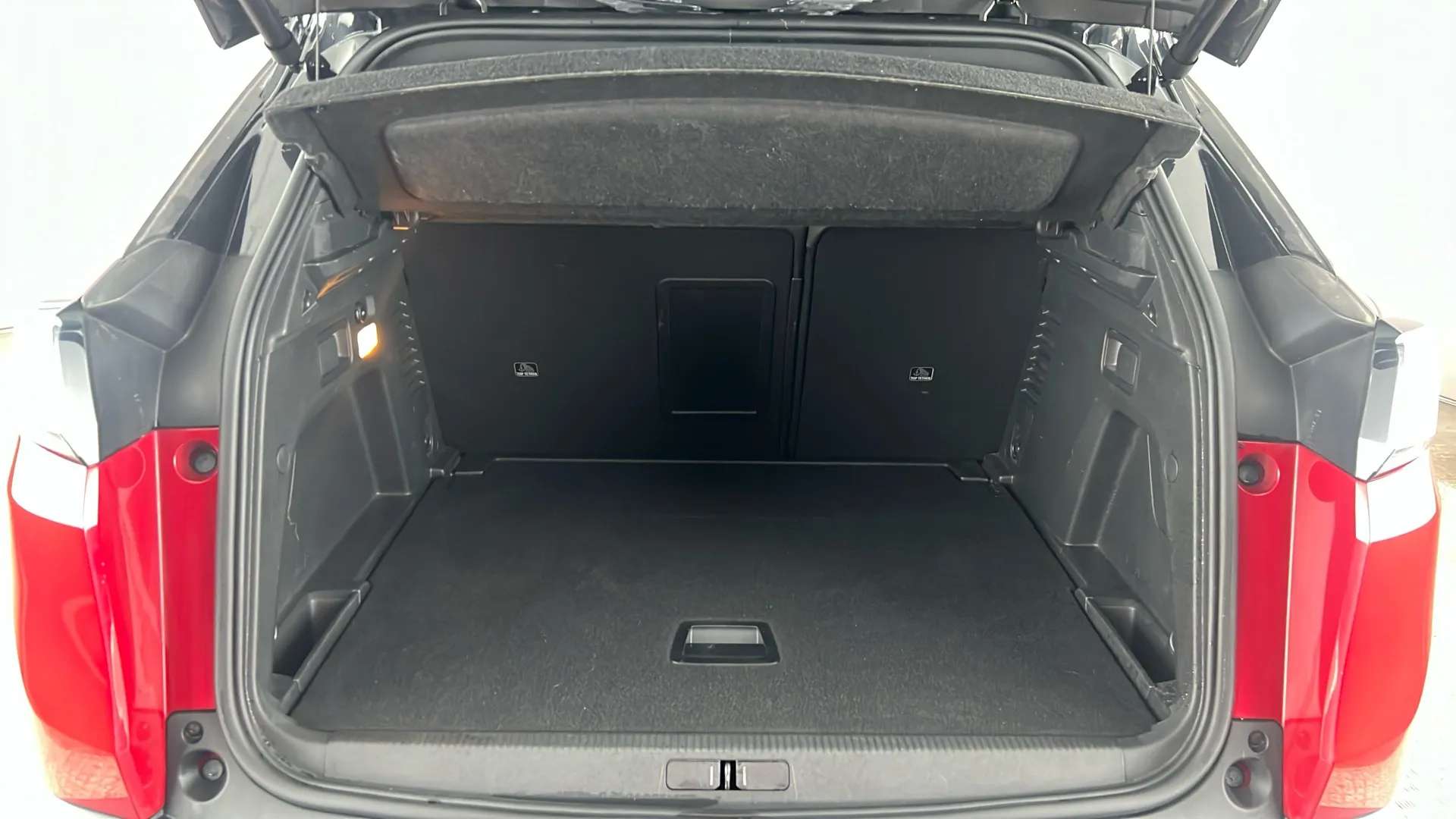 2021 PEUGEOT 3008 2021 PEUGEOT 3008