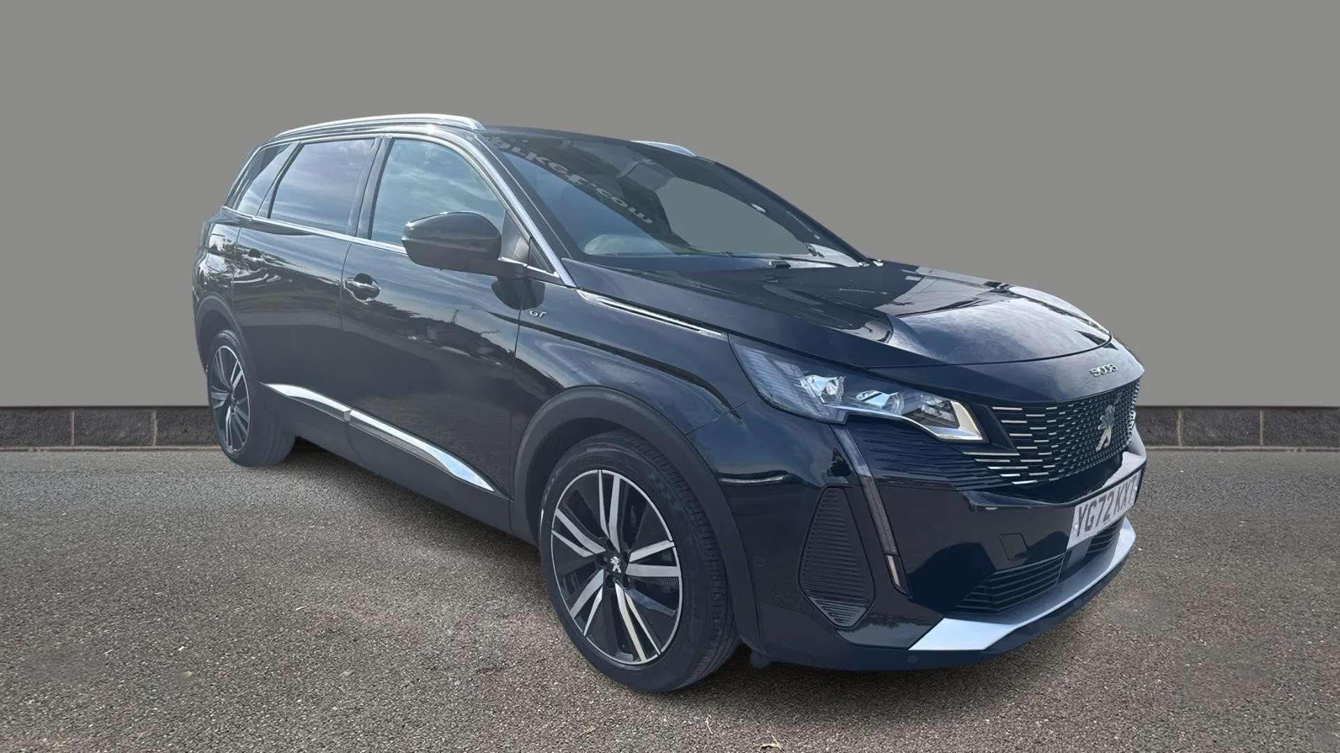 A 2022 PEUGEOT 5008 1.5 BlueHDi GT Premium EAT8 A 2022 PEUGEOT 5008 1.5 BlueHDi GT Premium EAT8