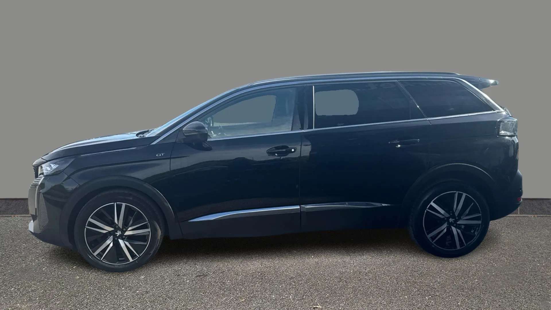 A 2022 PEUGEOT 5008 1.5 BlueHDi GT Premium EAT8 A 2022 PEUGEOT 5008 1.5 BlueHDi GT Premium EAT8