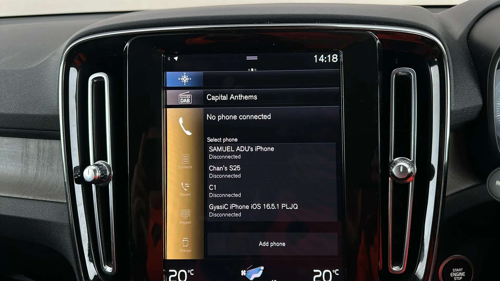 2022 VOLVO XC40 2022 VOLVO XC40