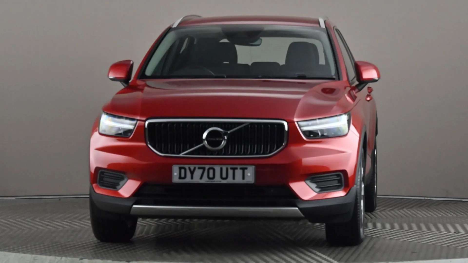 2020 VOLVO XC40 2020 VOLVO XC40