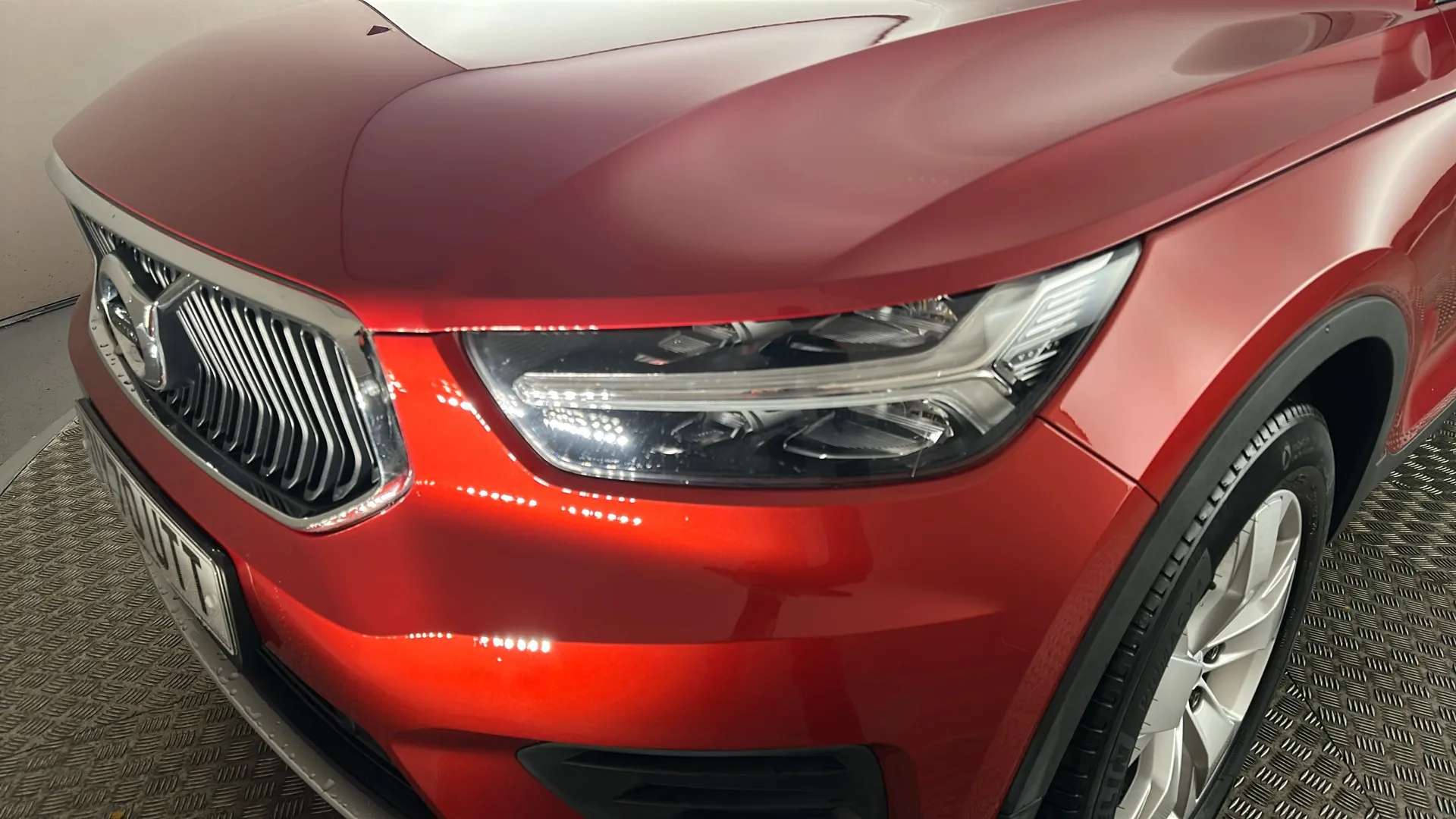 2020 VOLVO XC40 2020 VOLVO XC40