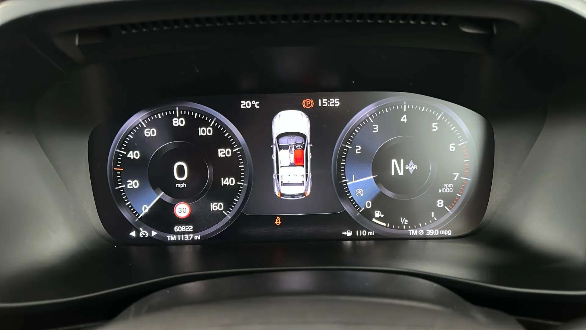 2019 VOLVO XC40 2019 VOLVO XC40