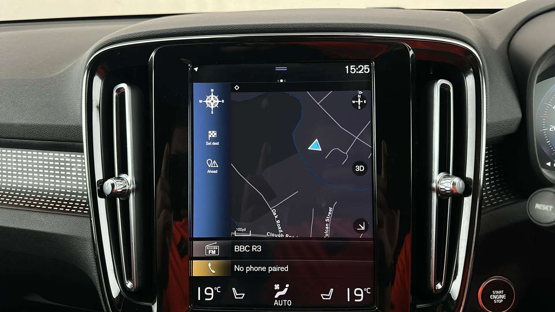 2019 VOLVO XC40 2019 VOLVO XC40