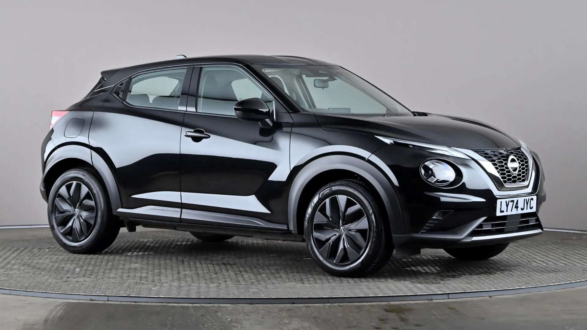 A 2025 NISSAN JUKE 1.0 DiG-T Acenta Premium DCT A 2025 NISSAN JUKE 1.0 DiG-T Acenta Premium DCT