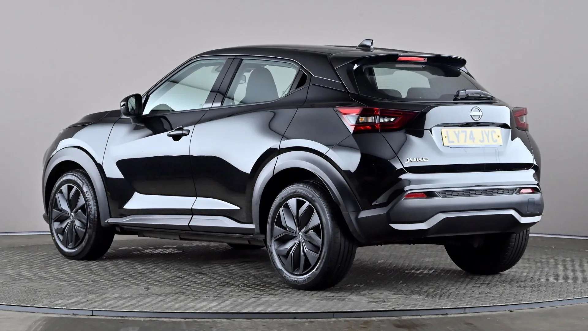A 2025 NISSAN JUKE 1.0 DiG-T Acenta Premium DCT A 2025 NISSAN JUKE 1.0 DiG-T Acenta Premium DCT