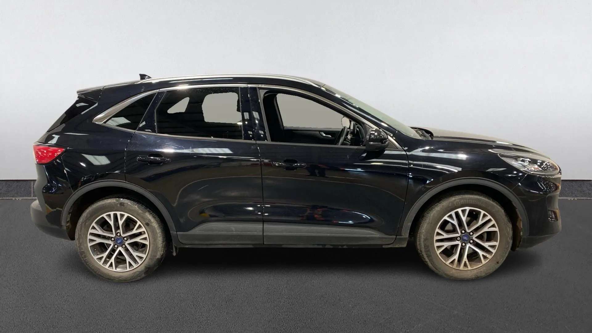 A 2023 FORD KUGA 1.5 EcoBoost 150 Titanium Edition A 2023 FORD KUGA 1.5 EcoBoost 150 Titanium Edition