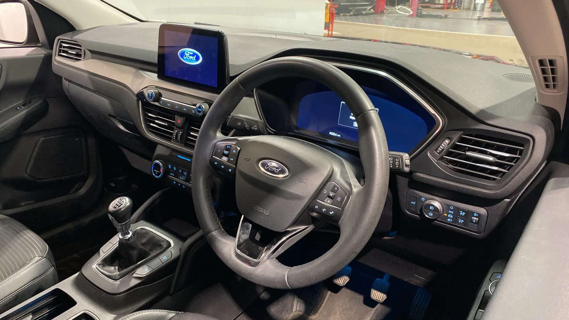 A 2023 FORD KUGA 1.5 EcoBoost 150 Titanium Edition A 2023 FORD KUGA 1.5 EcoBoost 150 Titanium Edition