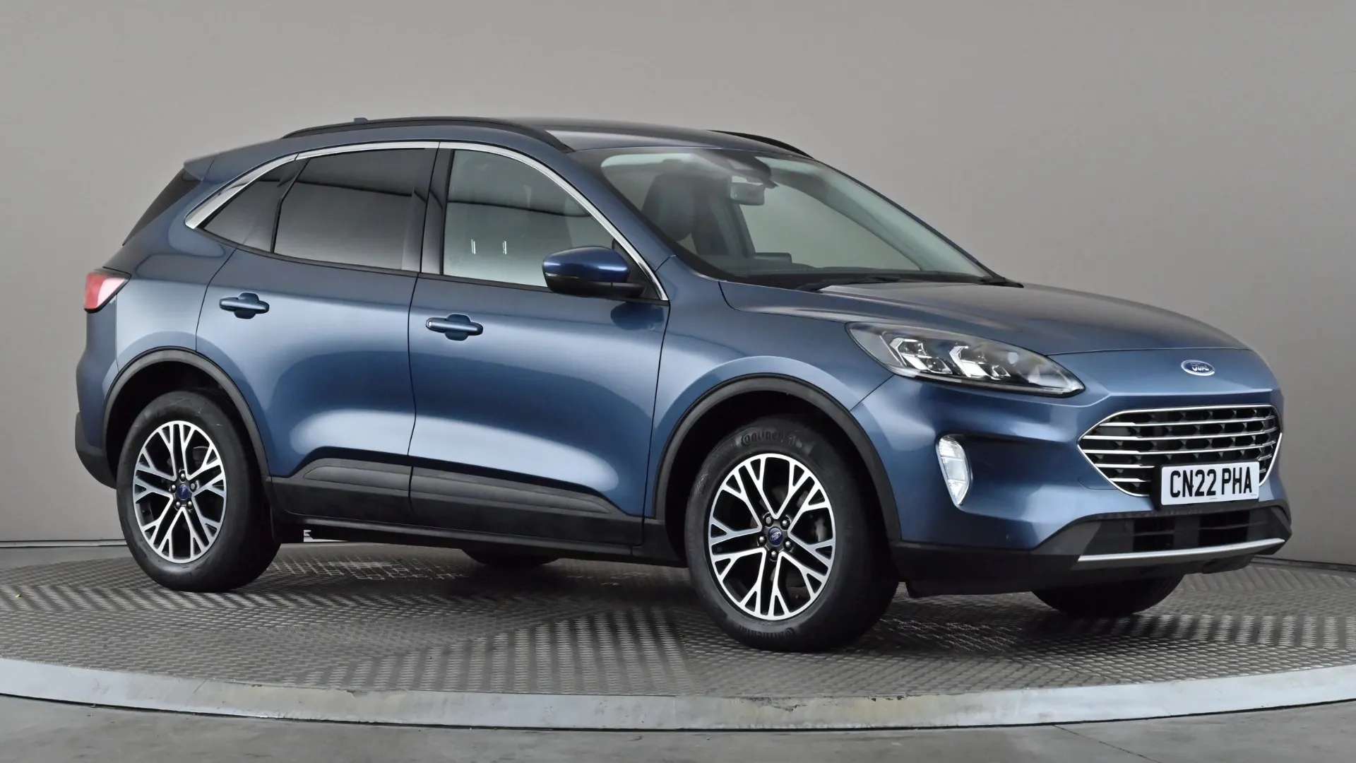 A 2022 FORD KUGA 1.5 EcoBoost 150 Titanium Edition A 2022 FORD KUGA 1.5 EcoBoost 150 Titanium Edition