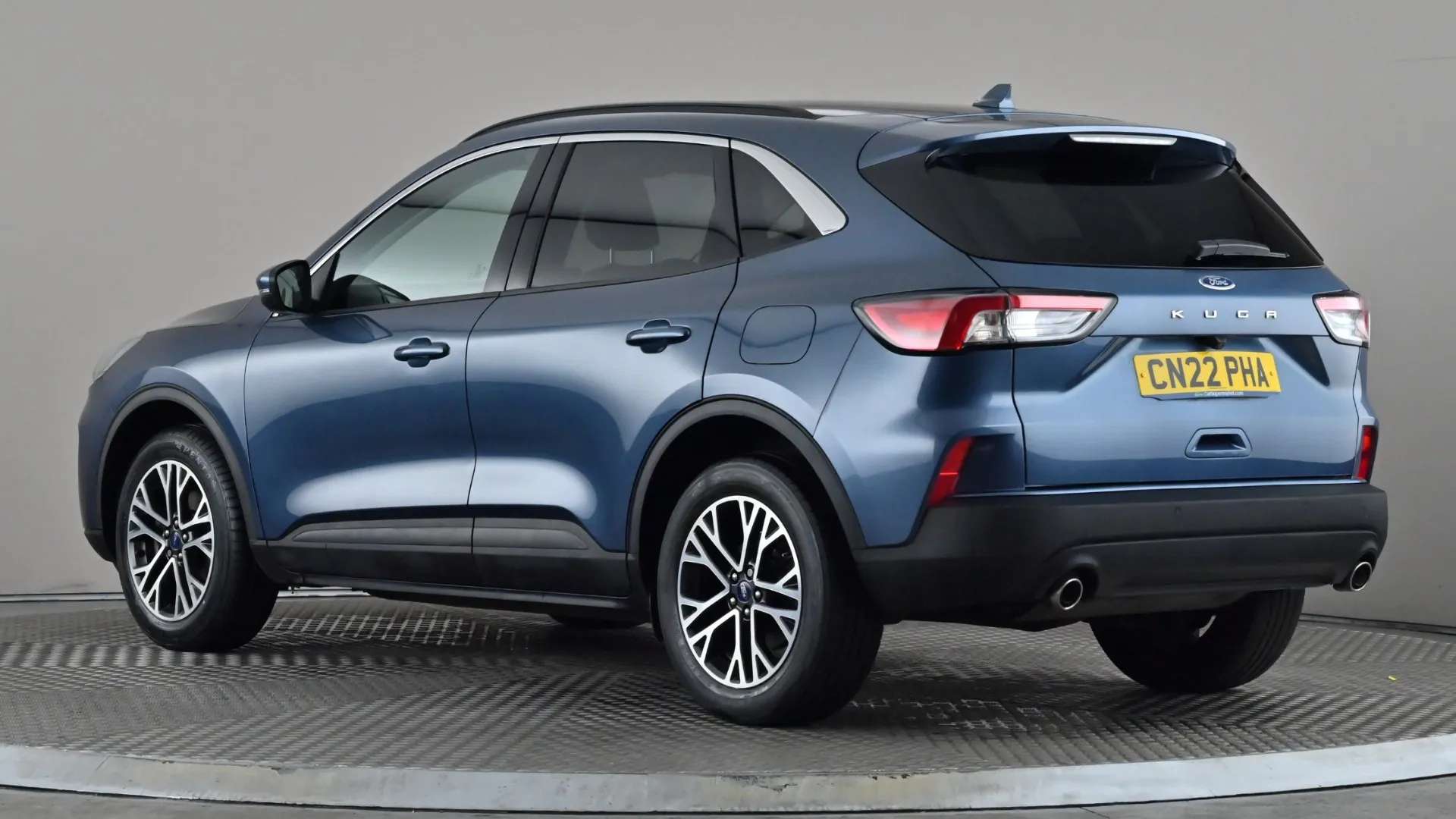 A 2022 FORD KUGA 1.5 EcoBoost 150 Titanium Edition A 2022 FORD KUGA 1.5 EcoBoost 150 Titanium Edition