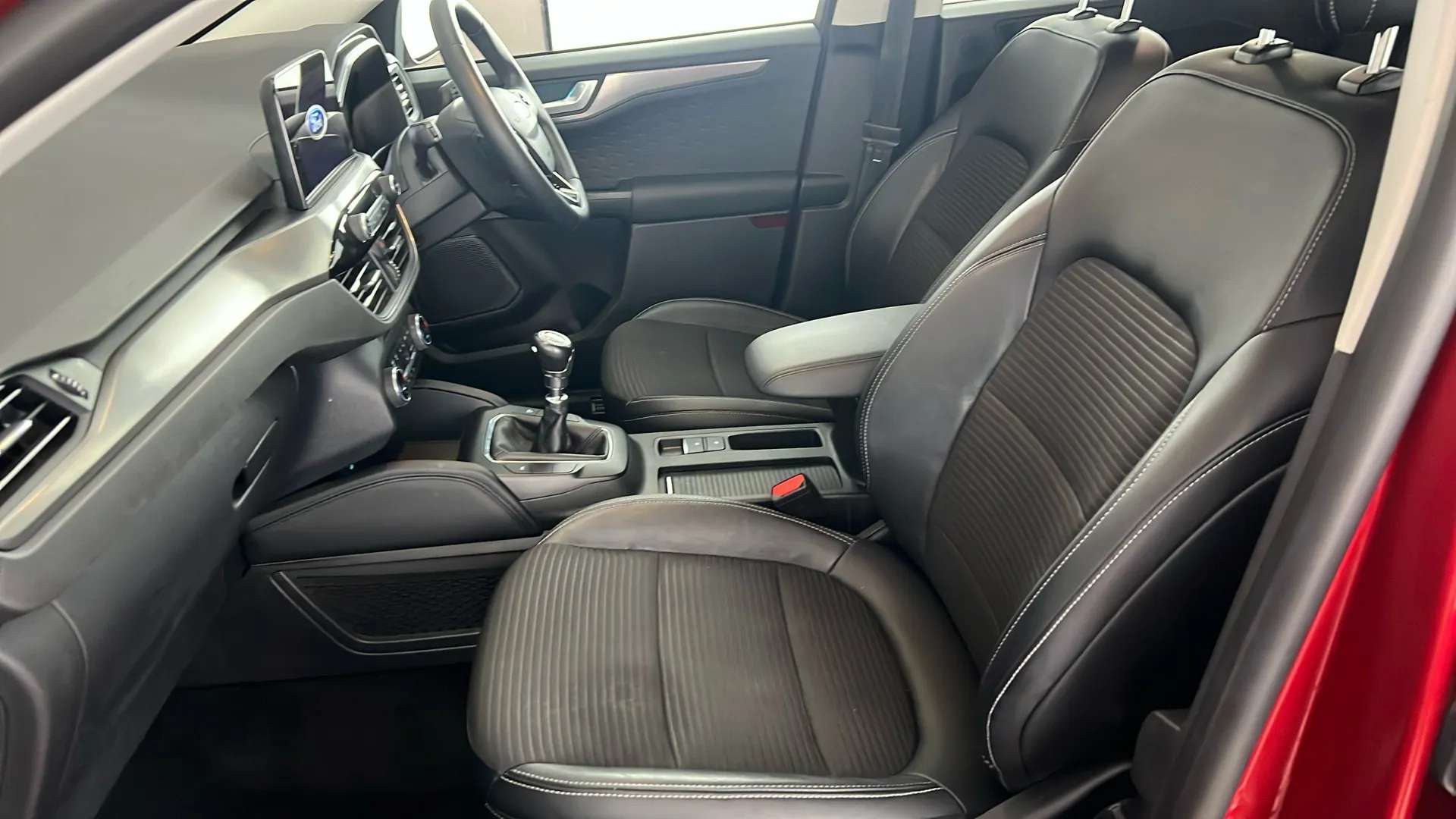 2021 FORD KUGA 2021 FORD KUGA