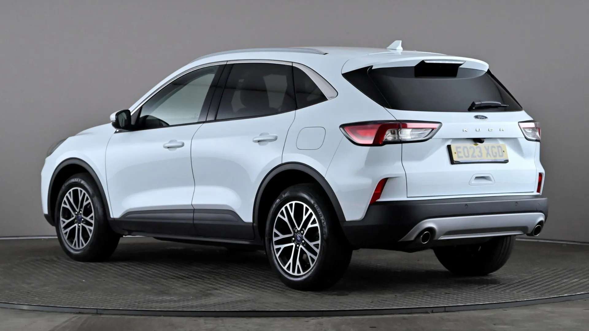A 2023 FORD KUGA 1.5 EcoBoost 150 Titanium Edition A 2023 FORD KUGA 1.5 EcoBoost 150 Titanium Edition
